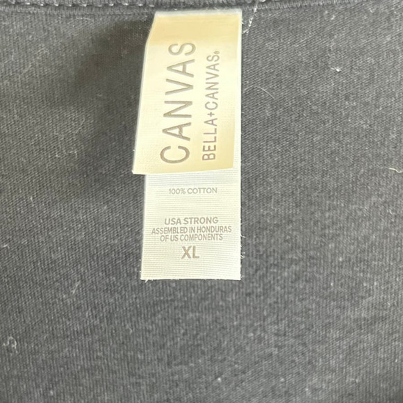 The Flying Pig T shirt - Picture 3 of 3